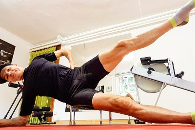 Side plank with leg lift